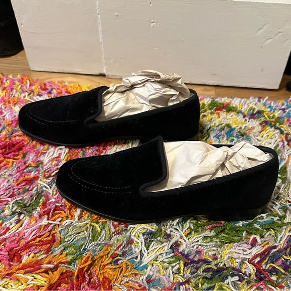 Velvet Loafers - Picture 4 of 4